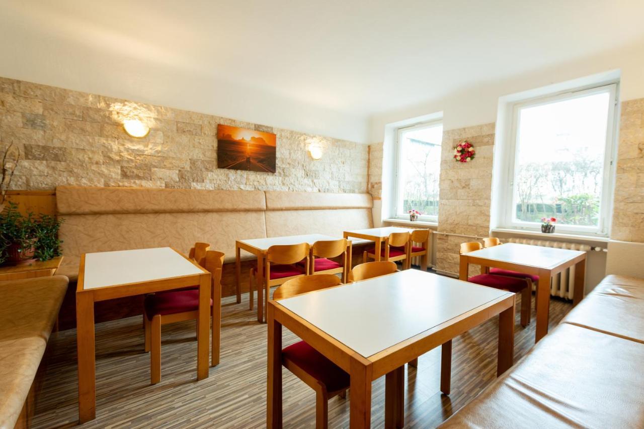 Hotel Pension Dahlem Berlin Eksteriør bilde